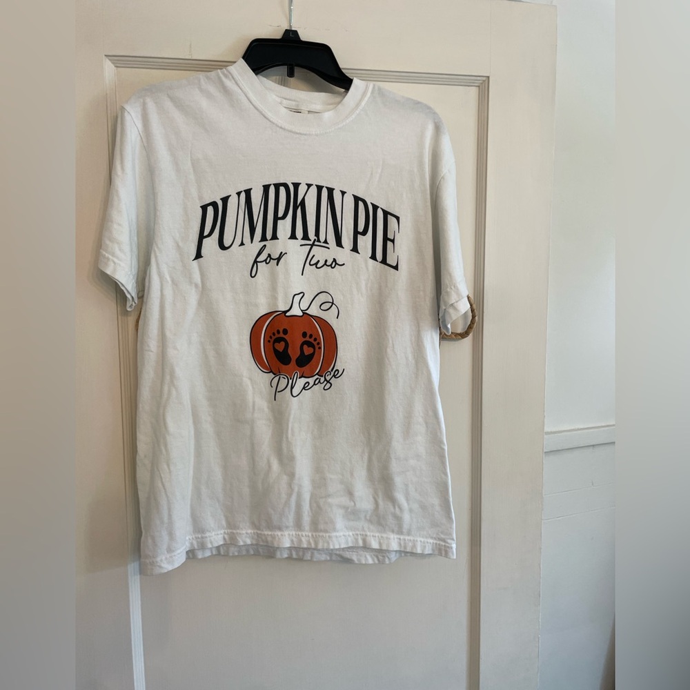 Comfort Colors Pumpkin Pie Pregnancy Reveal Tee 🎃